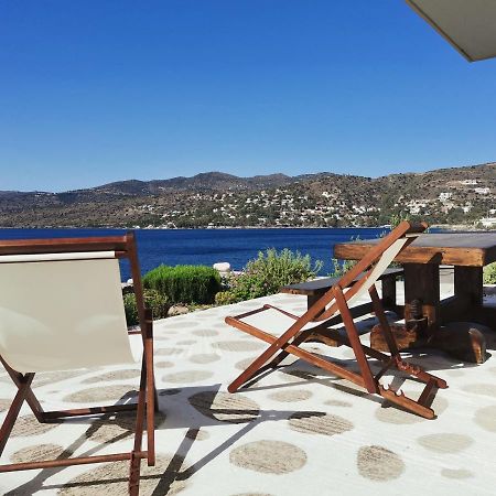 Villa Almyra Seaside à Perdika  Extérieur photo